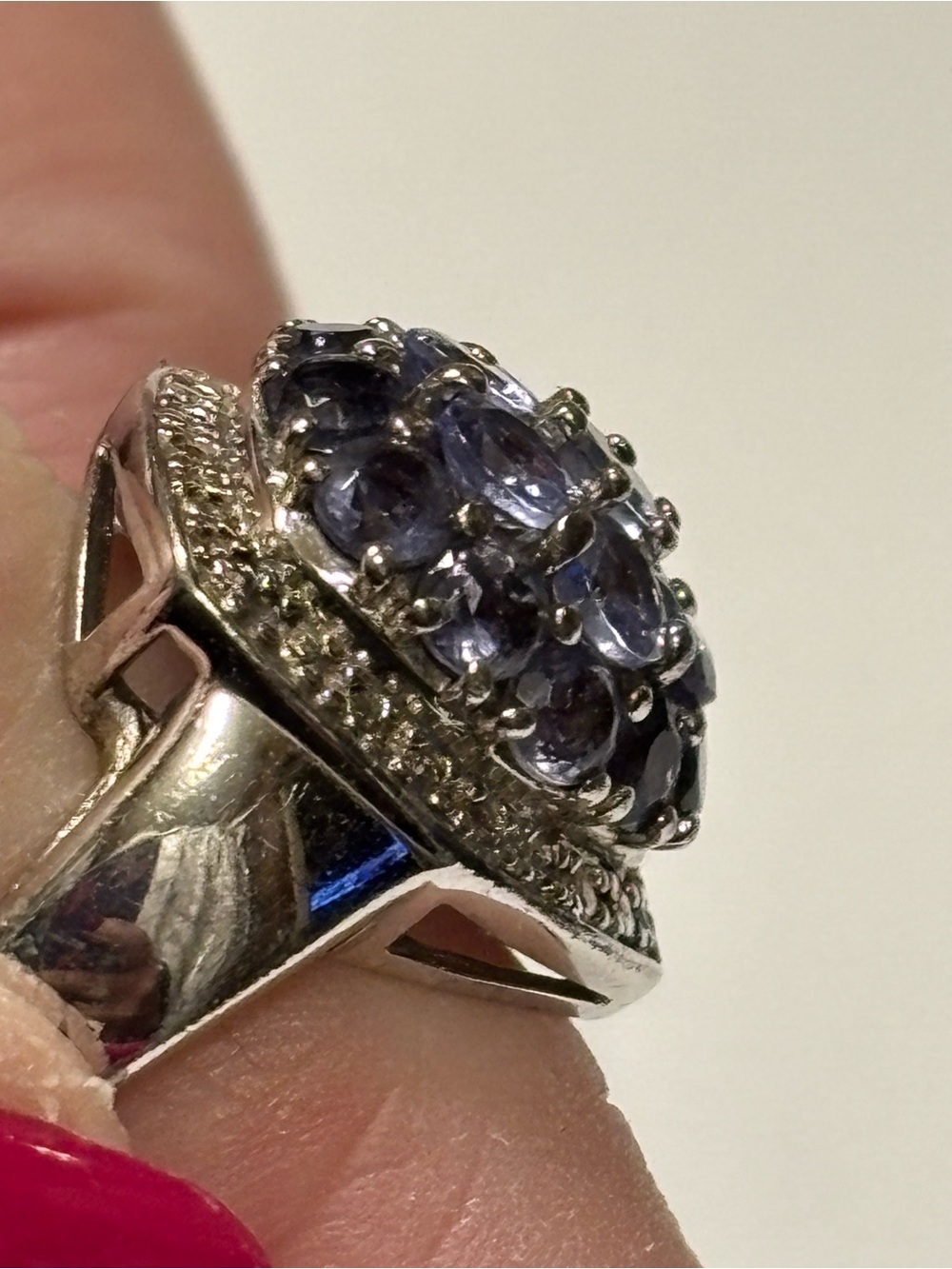 $324 - Picture 4 of 16